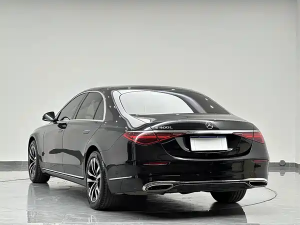 Mercedes-Benz S-Class 2023