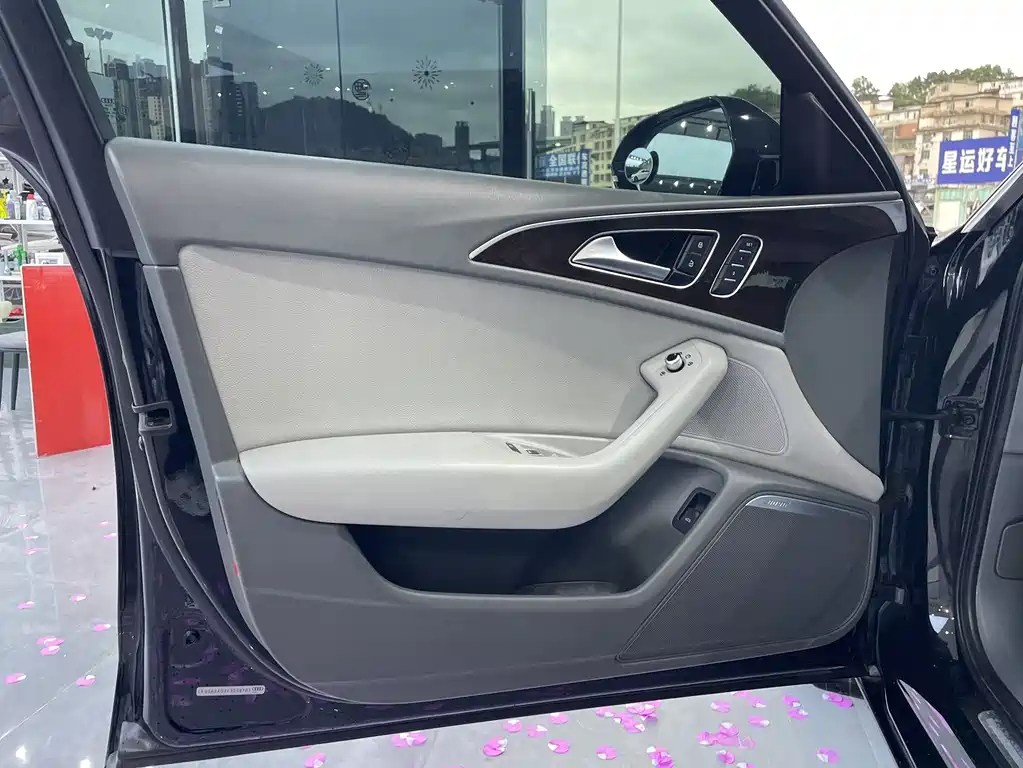 Audi A6L 2015