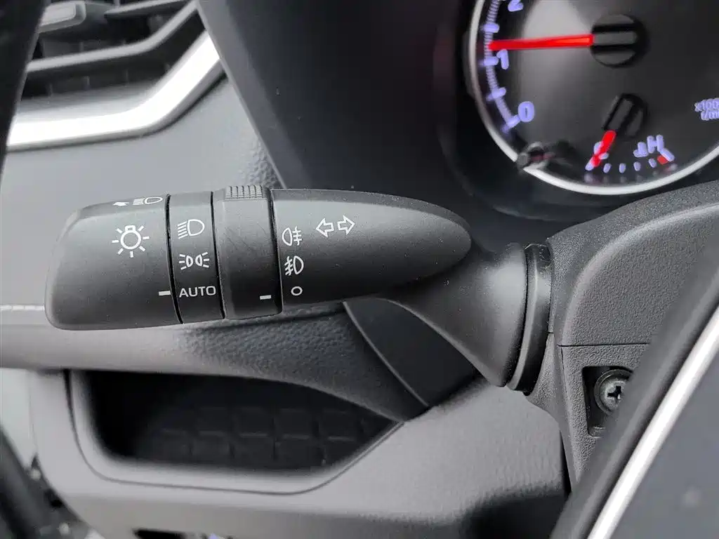 Toyota Wildlander 2020 — фото 21