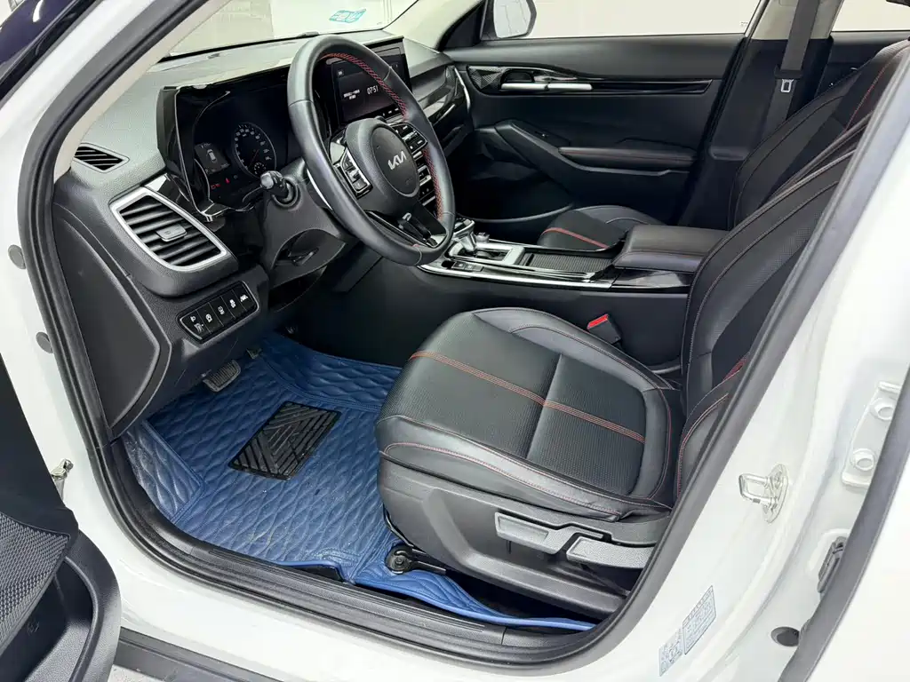 Kia KX3 2022 — фото 15