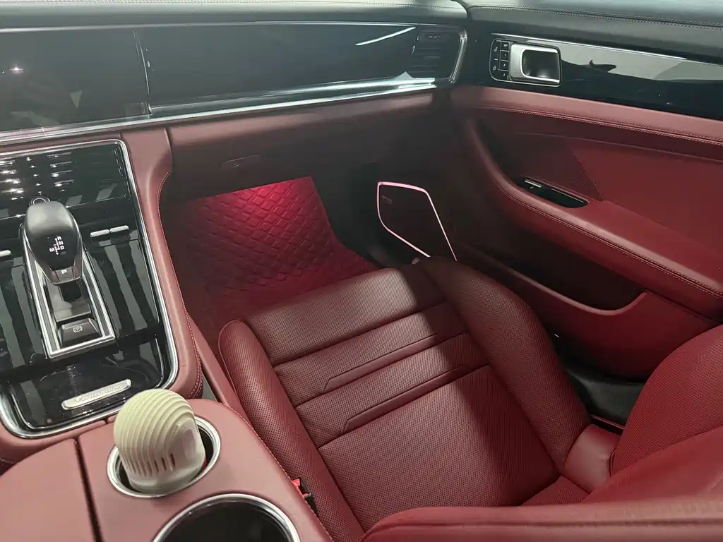 Porsche Panamera 2021 — фото 12