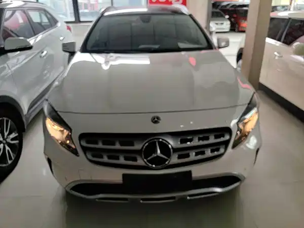 Mercedes-Benz GLA 2018