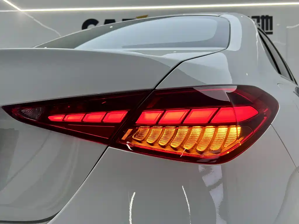 Mercedes-Benz C-Class 2022 — фото 24