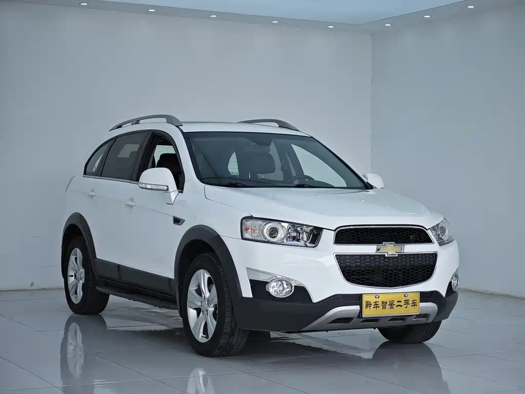 Chevrolet Captiva 2013 — фото 3