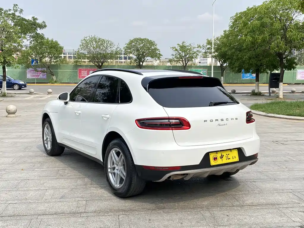 Porsche Macan 2018 — фото 7