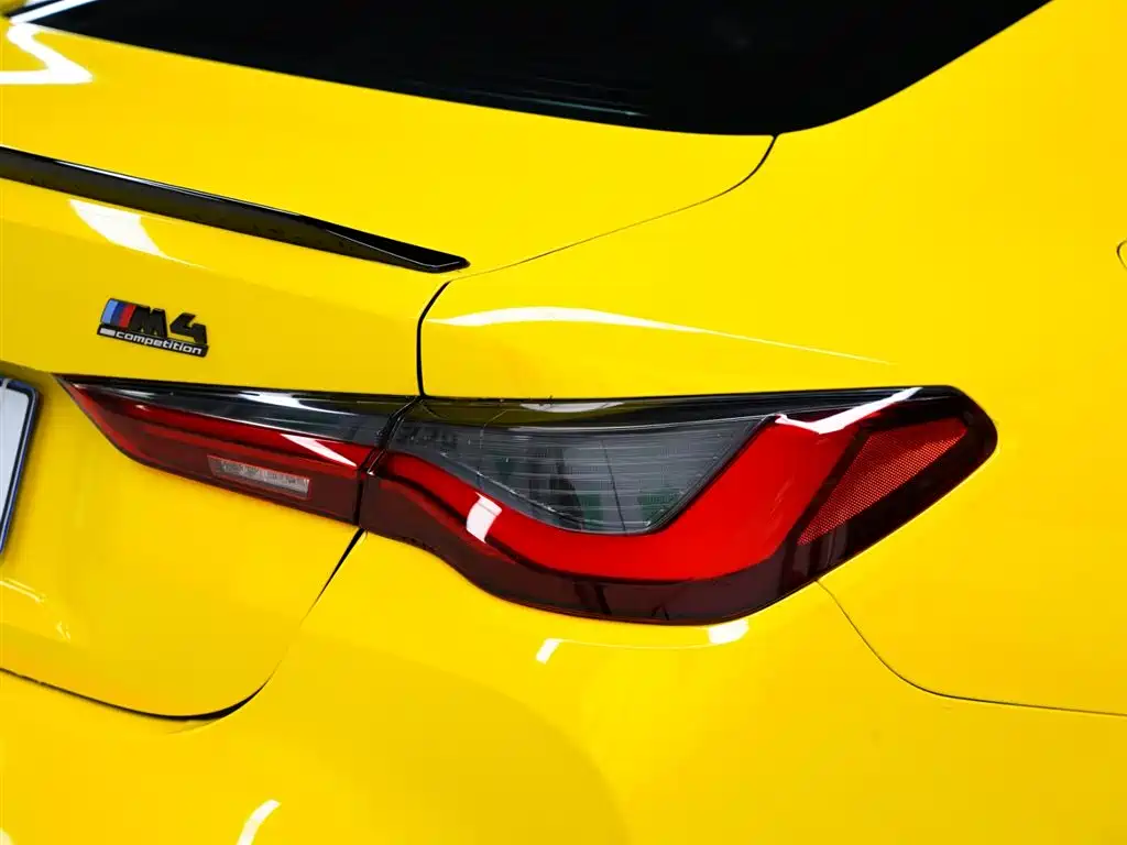 BMW M4 2022 — фото 5