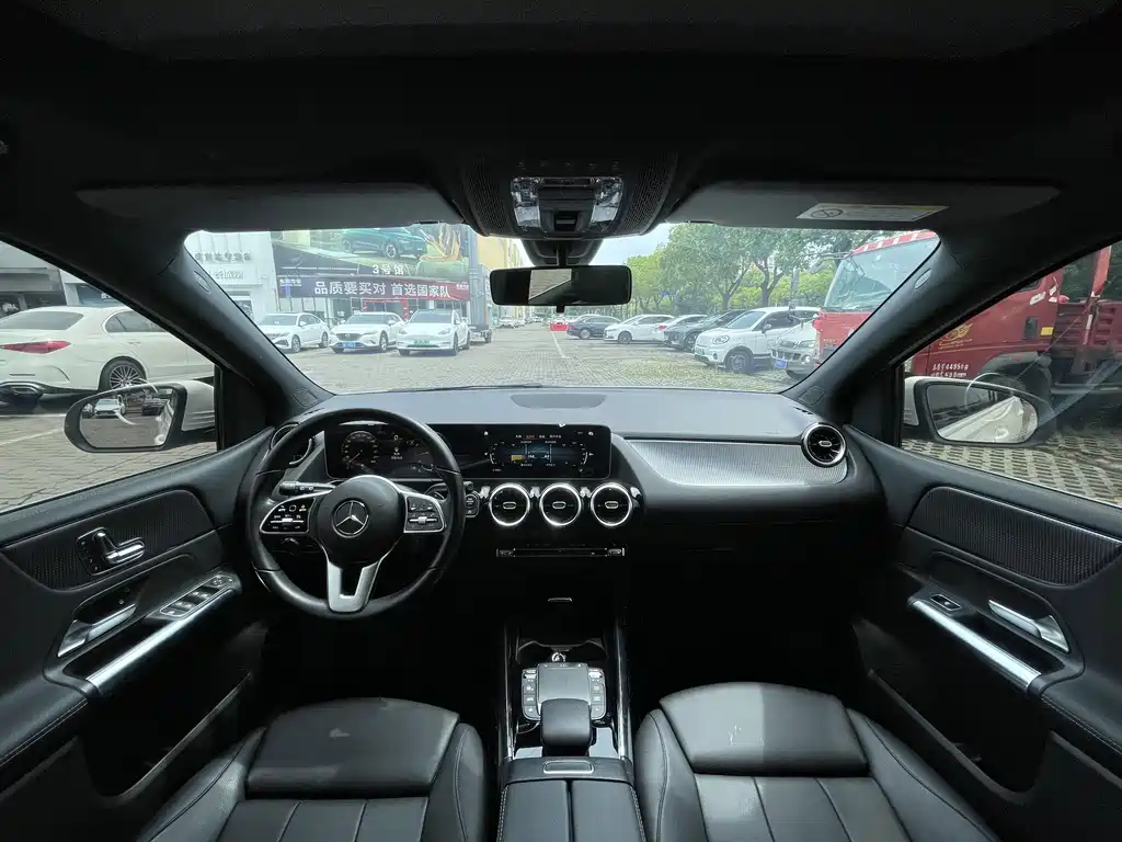 Mercedes-Benz B-Class 2020