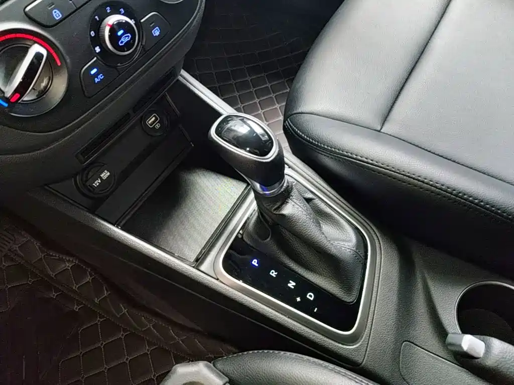 Hyundai Verna 2020 — фото 14