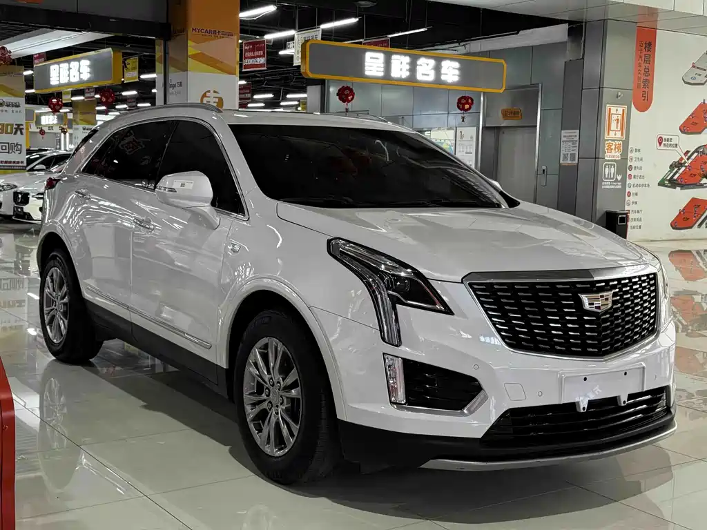 Cadillac XT5 2022 — фото 3