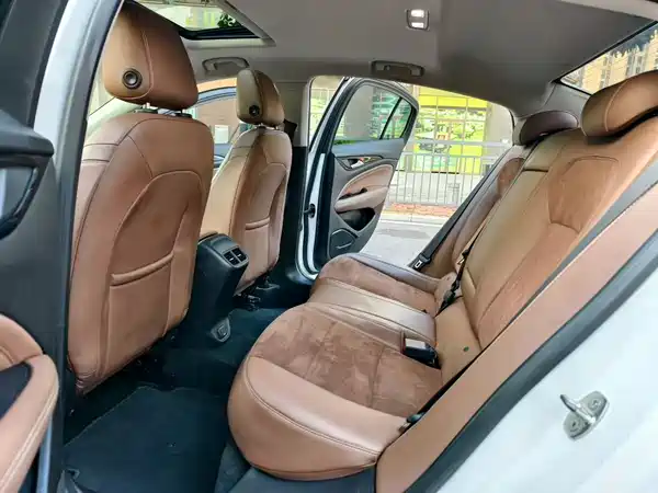 Buick Regal 2018