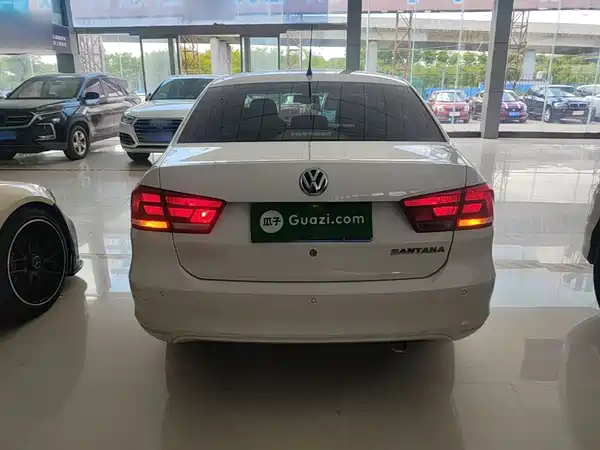 Volkswagen Santana 2015