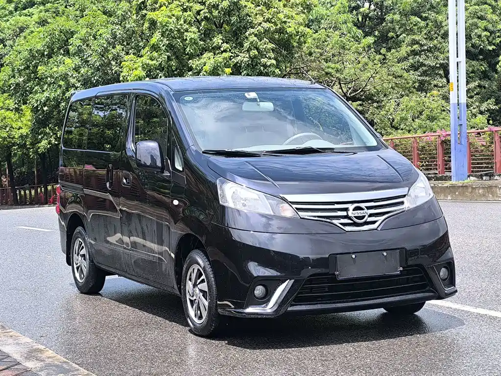 Nissan NV200 2018 — фото 3