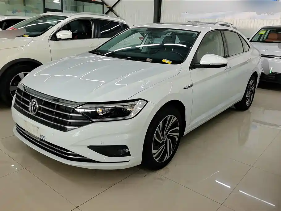 Volkswagen Sagitar 2021