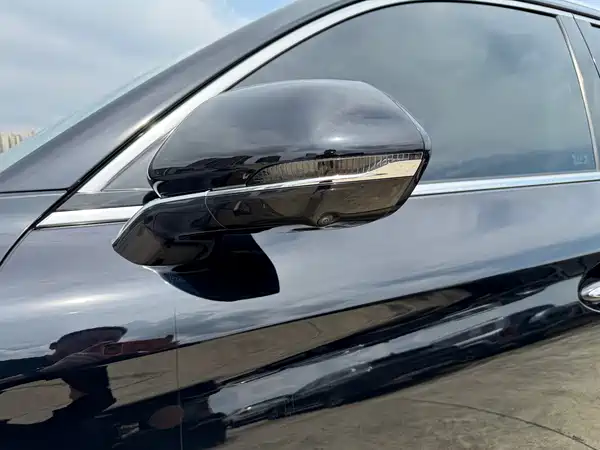 Hongqi HS5 2024