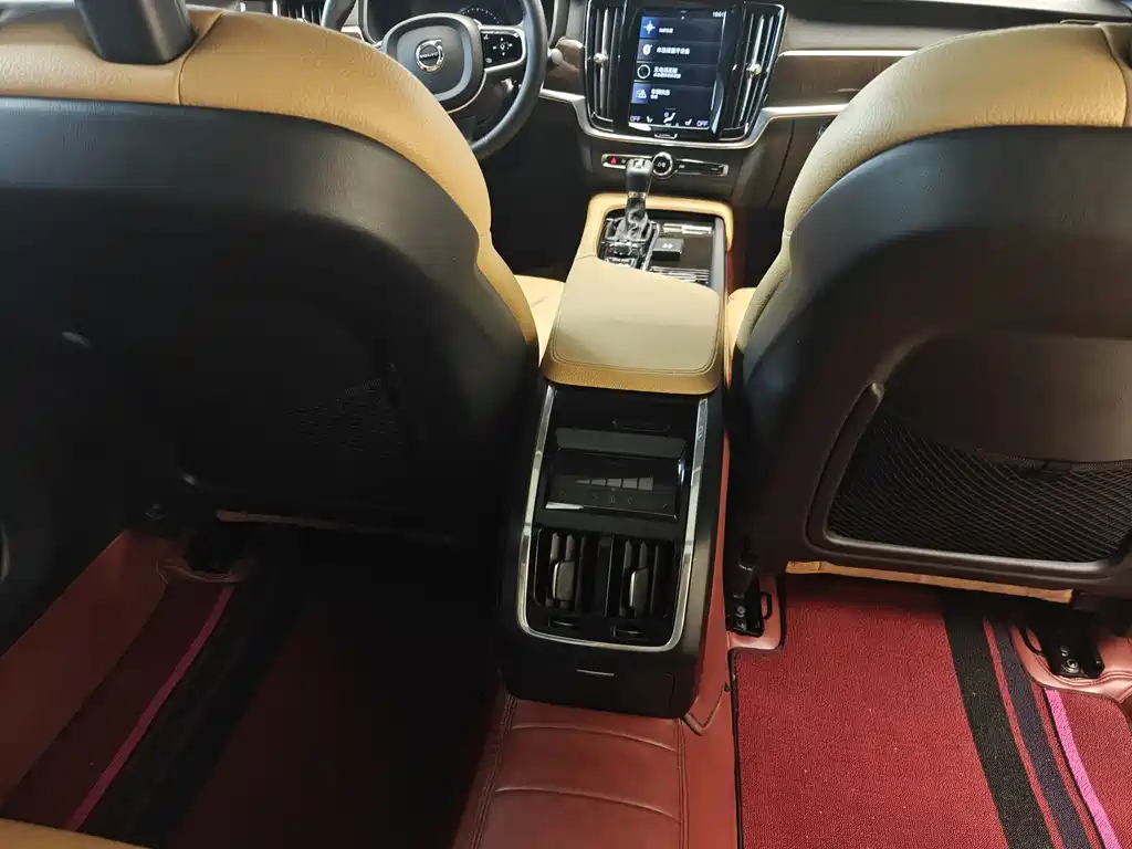 Volvo S90 2019 — фото 10