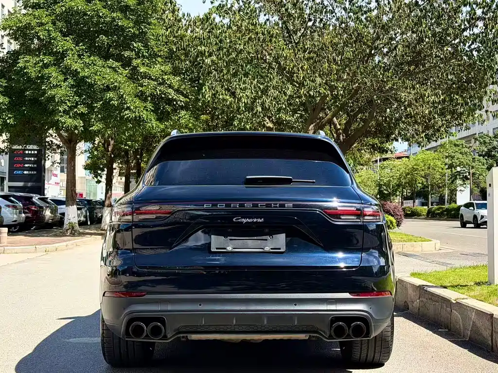 Porsche Cayenne 2018 — фото 9