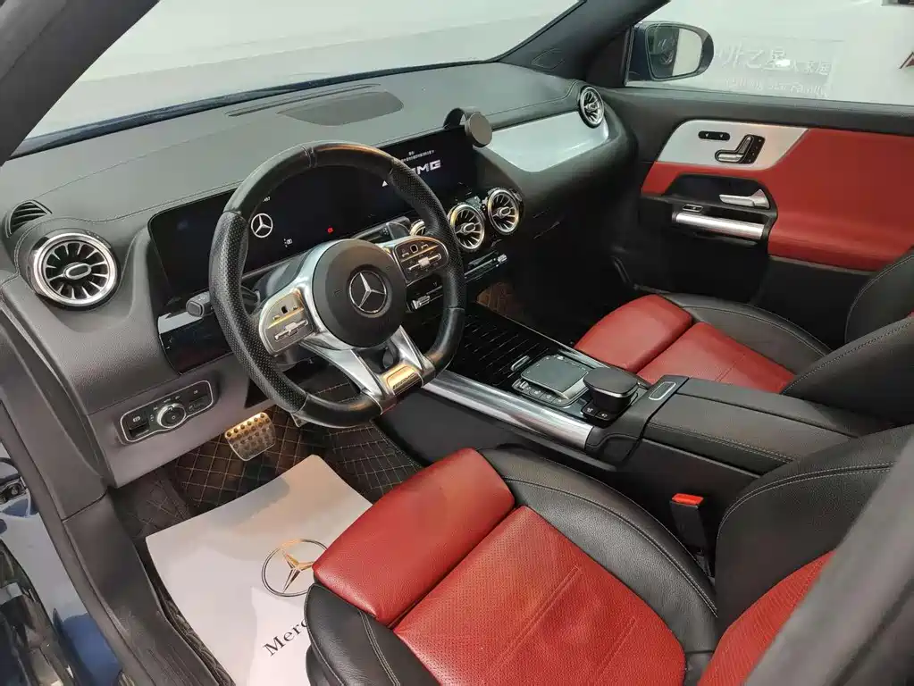 Mercedes-Benz GLA AMG 2021 — фото 9