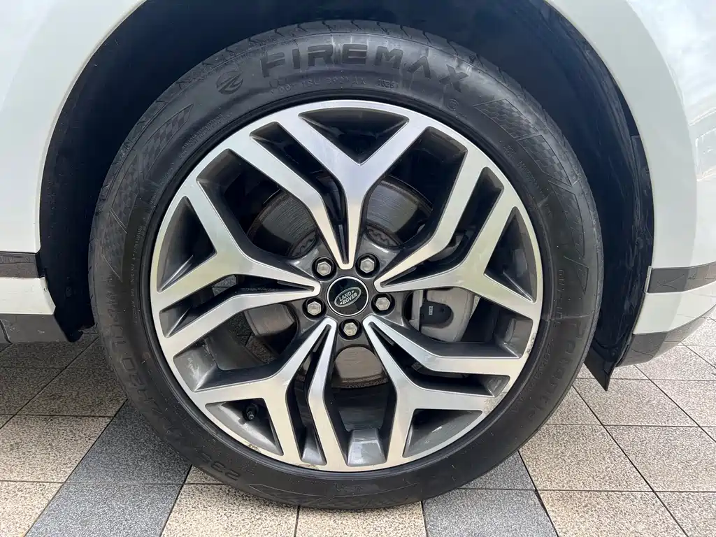 Land Rover Evoque 2022