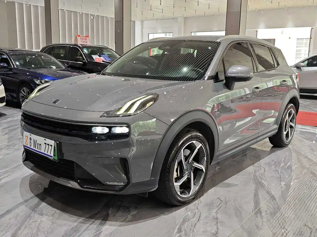 Lynk & Co 06 EM-P 2022