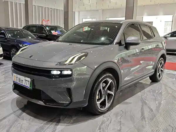 Lynk & Co 06 EM-P 2022