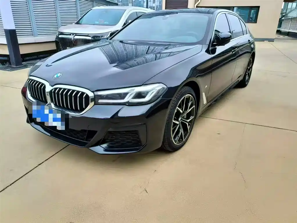 BMW 5 Series 2023