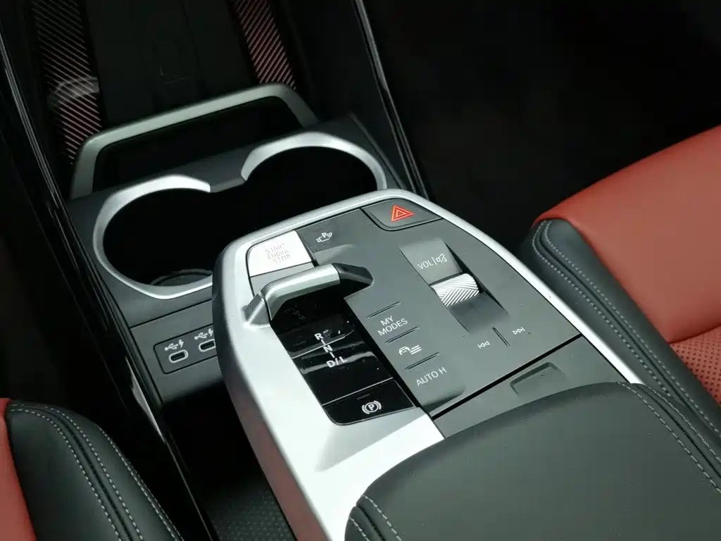 BMW X1 2023 — фото 13