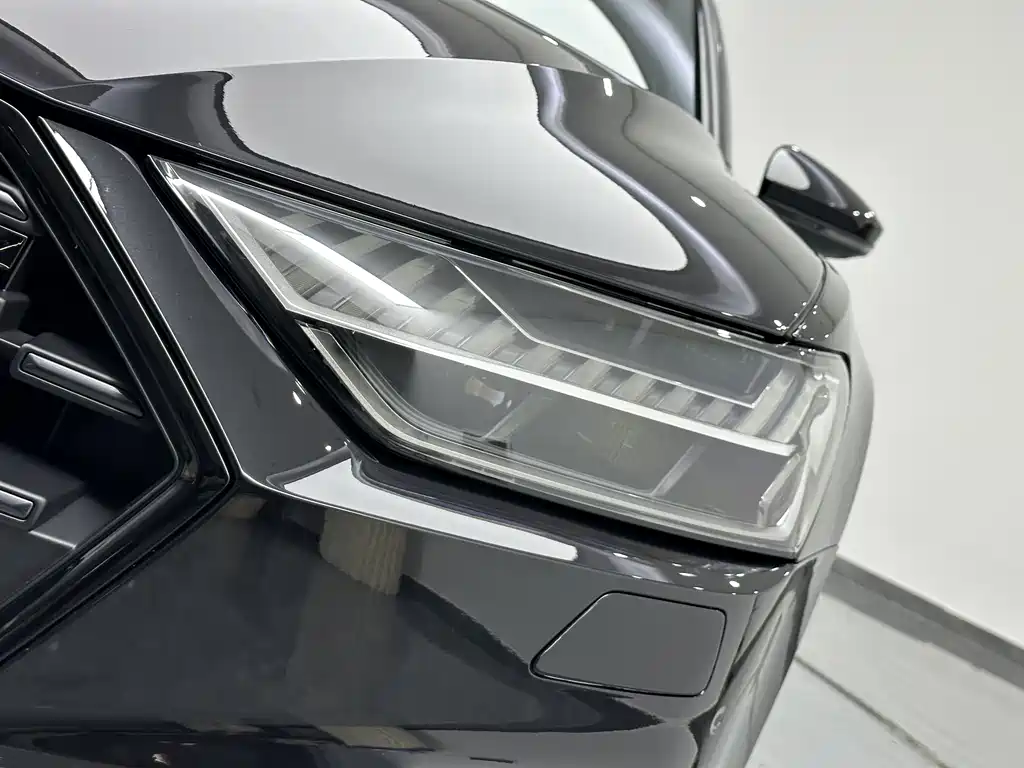 Audi A7L 2024 — фото 21