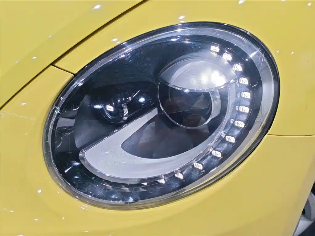 Volkswagen Beetle 2013