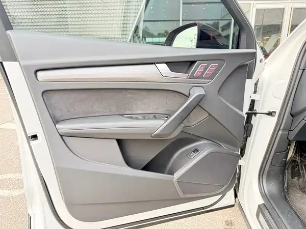Audi Q5L Sportback 2024