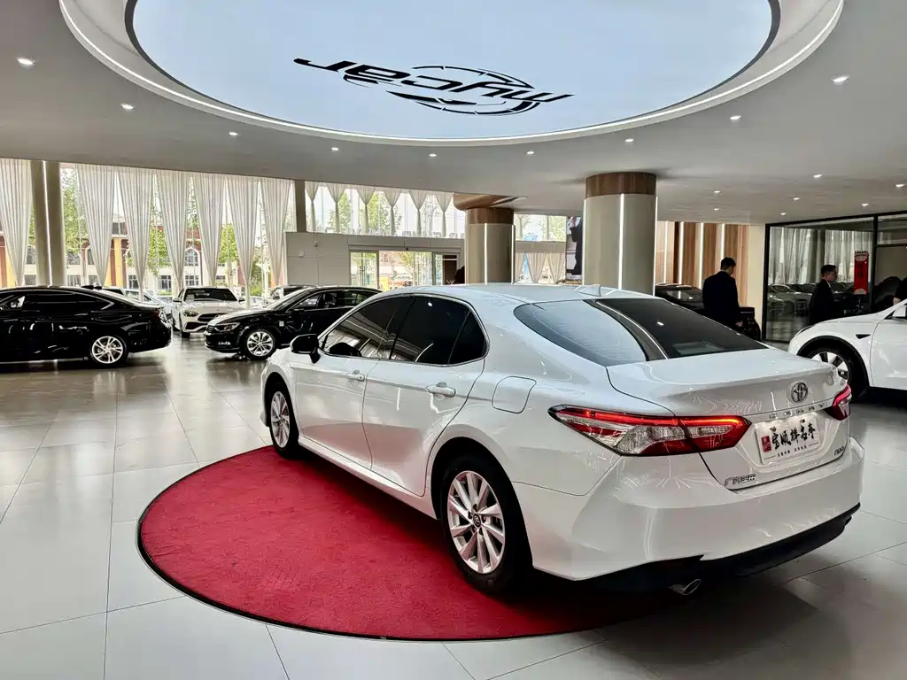 Toyota Camry 2024