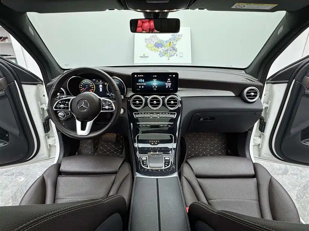 Mercedes-Benz GLC 2021 — фото 10