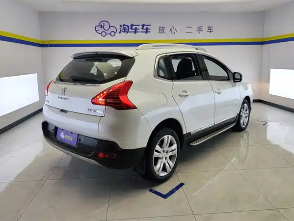 Peugeot 3008 2015