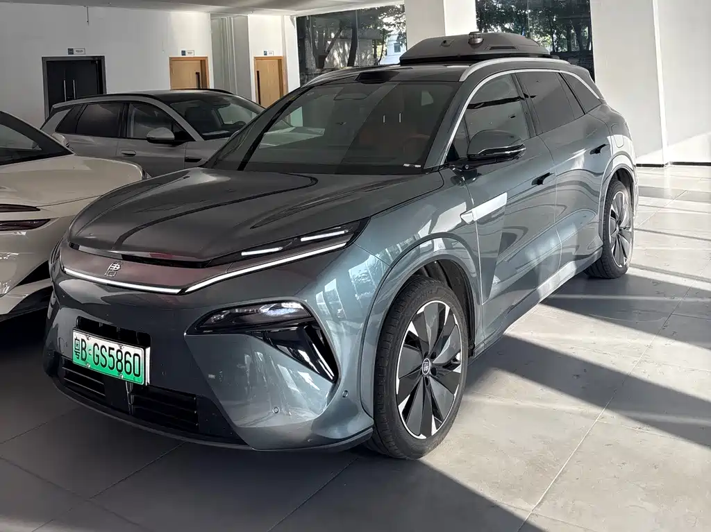 BYD Tang L 2025