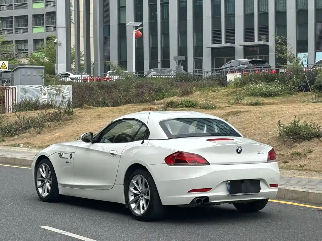 BMW Z4 2016 — фото 20