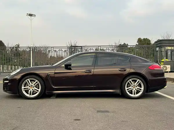 Porsche Panamera 2015