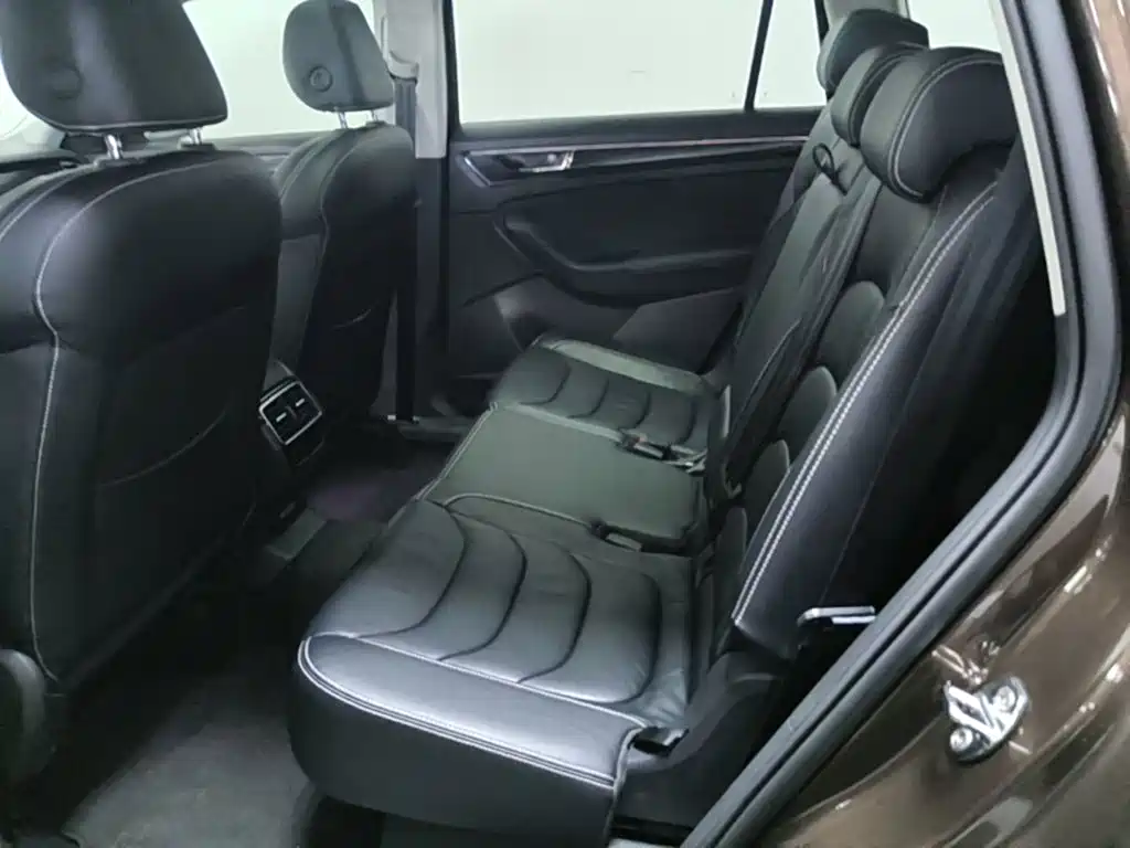 Skoda Kodiaq 2017 — фото 17