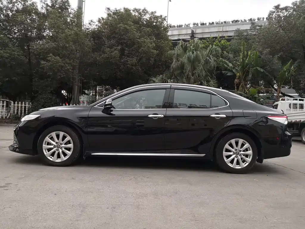 Toyota Camry 2018