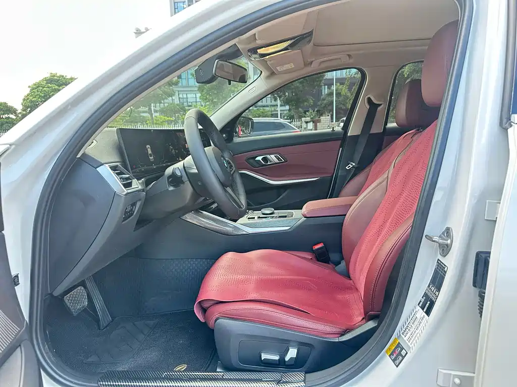 BMW i3 2022 — фото 4