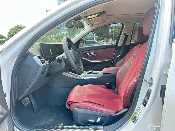 BMW i3 2022