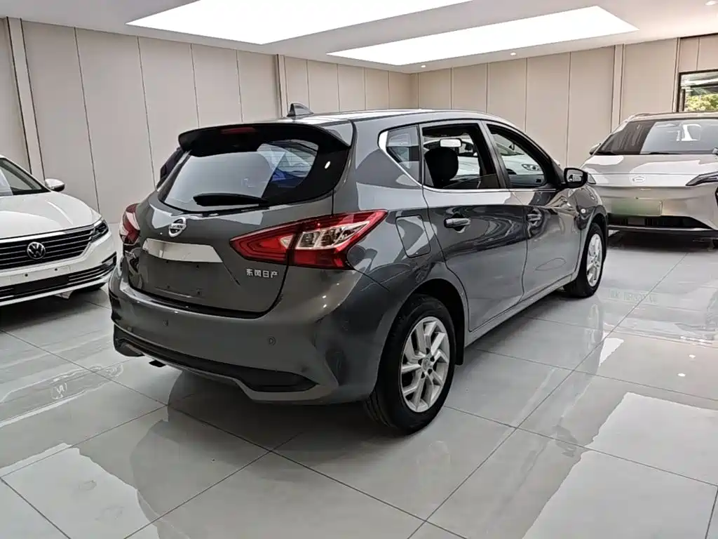 Nissan Tiida 2021