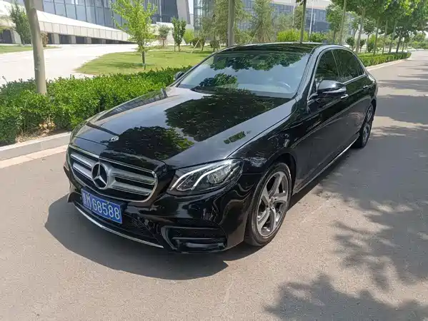 Mercedes-Benz E-Class 2018