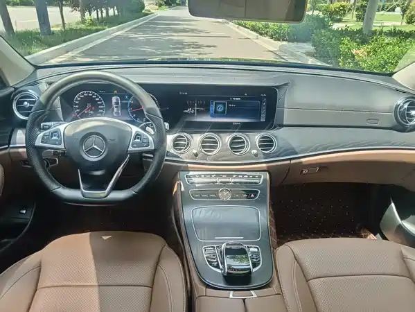 Mercedes-Benz E-Class 2018