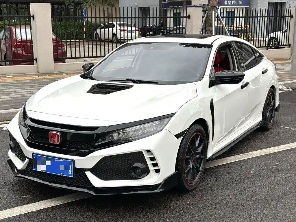 Honda Civic 2016 — фото 6
