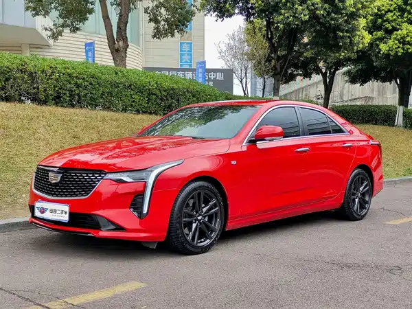 Cadillac CT4 2022