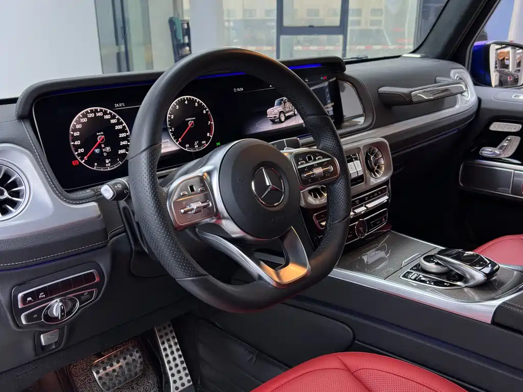 Mercedes-Benz G-Class 2022 — фото 14