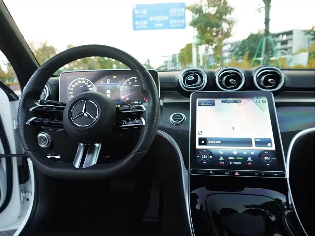 Mercedes-Benz C-Class 2022 — фото 16
