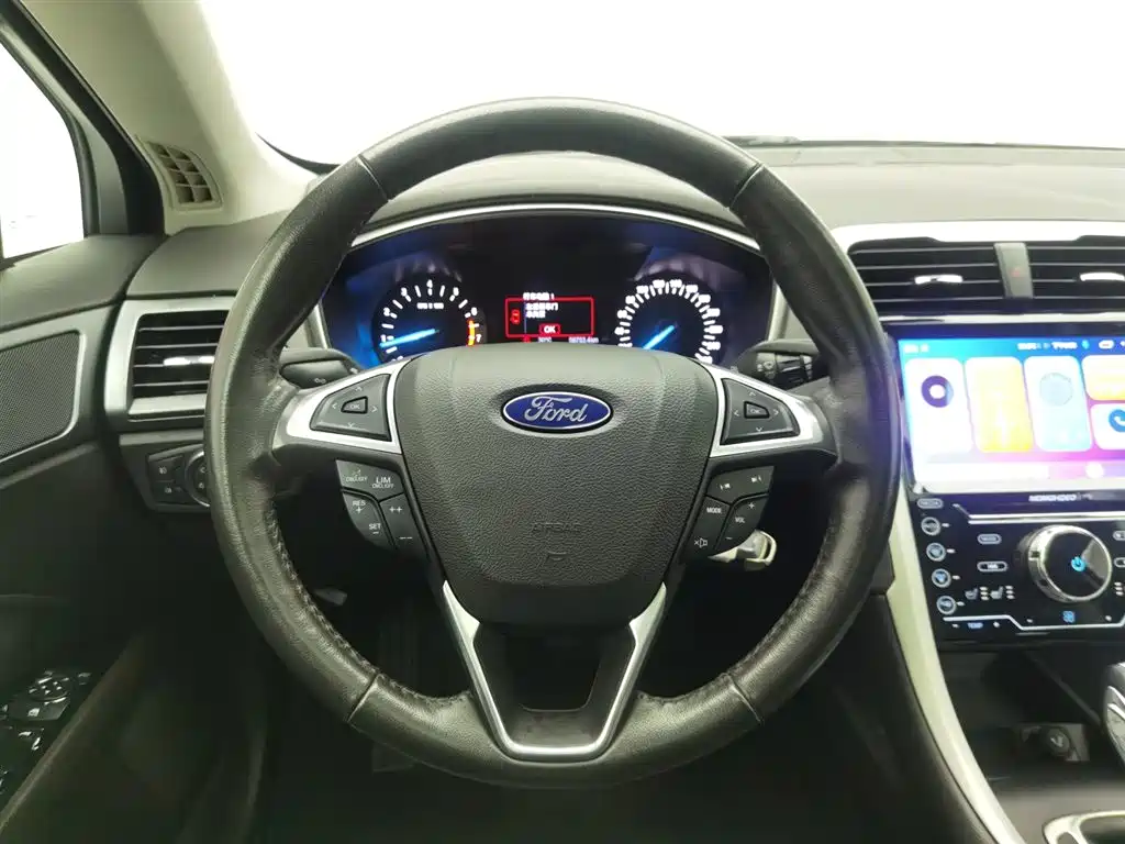 Ford Mondeo 2015 — фото 11