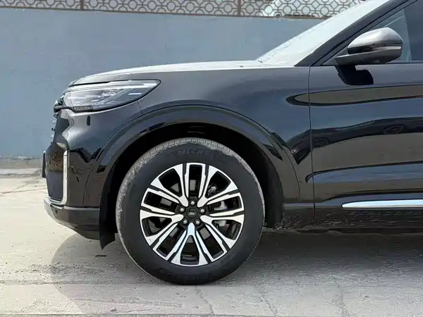 Ford Explorer 2024