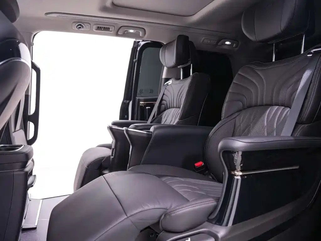 GAC Motor Trumpchi M8 2025 — фото 21