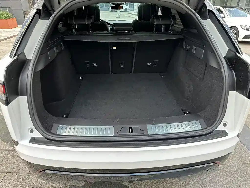 Land Rover Range Rover Velar 2019 — фото 37